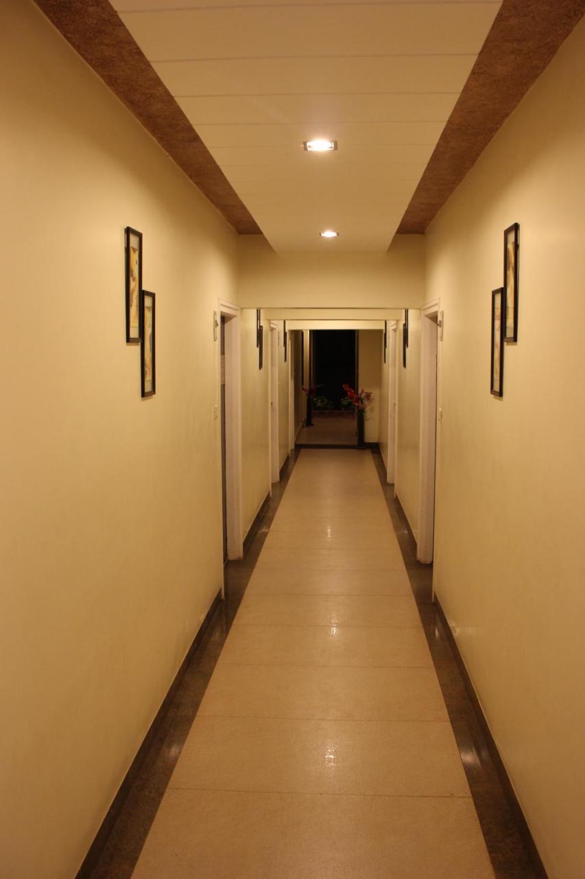 Hotel Rama Executive Mahabaleshwar Ngoại thất bức ảnh