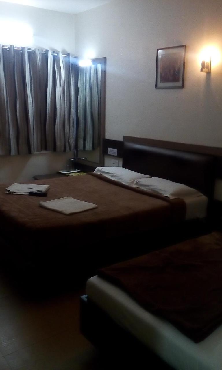 Hotel Rama Executive Mahabaleshwar Ngoại thất bức ảnh