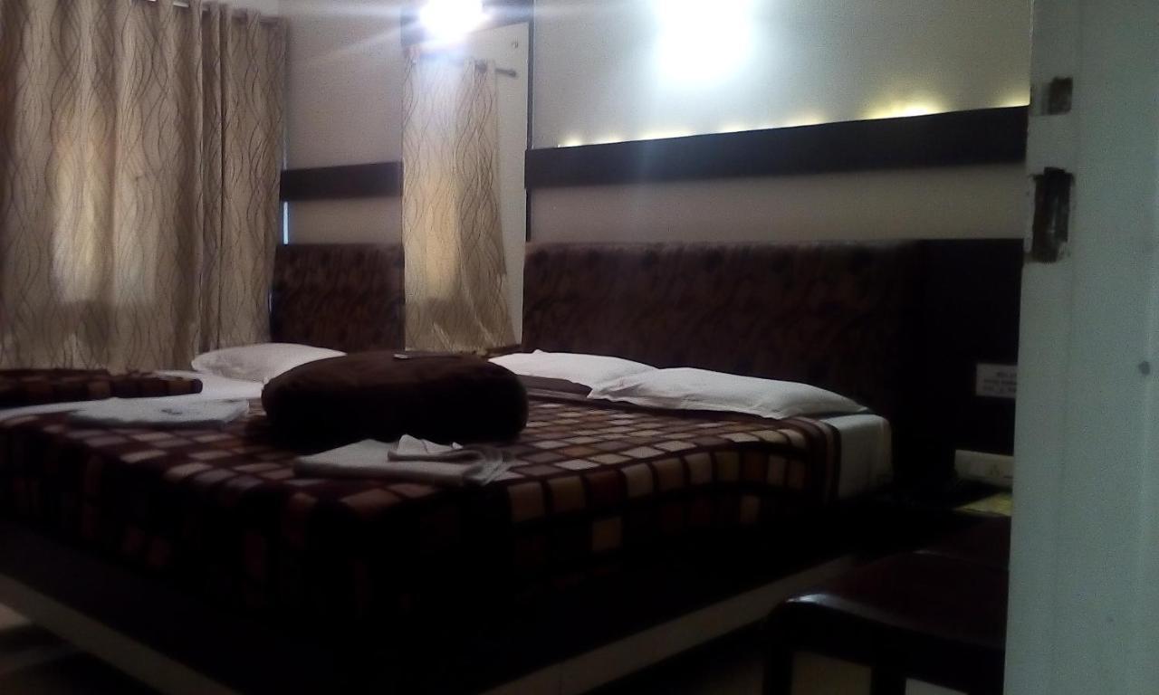 Hotel Rama Executive Mahabaleshwar Ngoại thất bức ảnh
