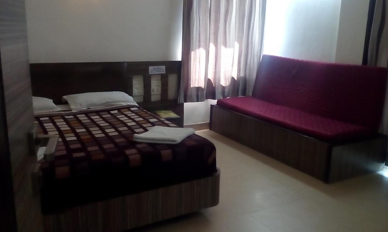 Hotel Rama Executive Mahabaleshwar Ngoại thất bức ảnh